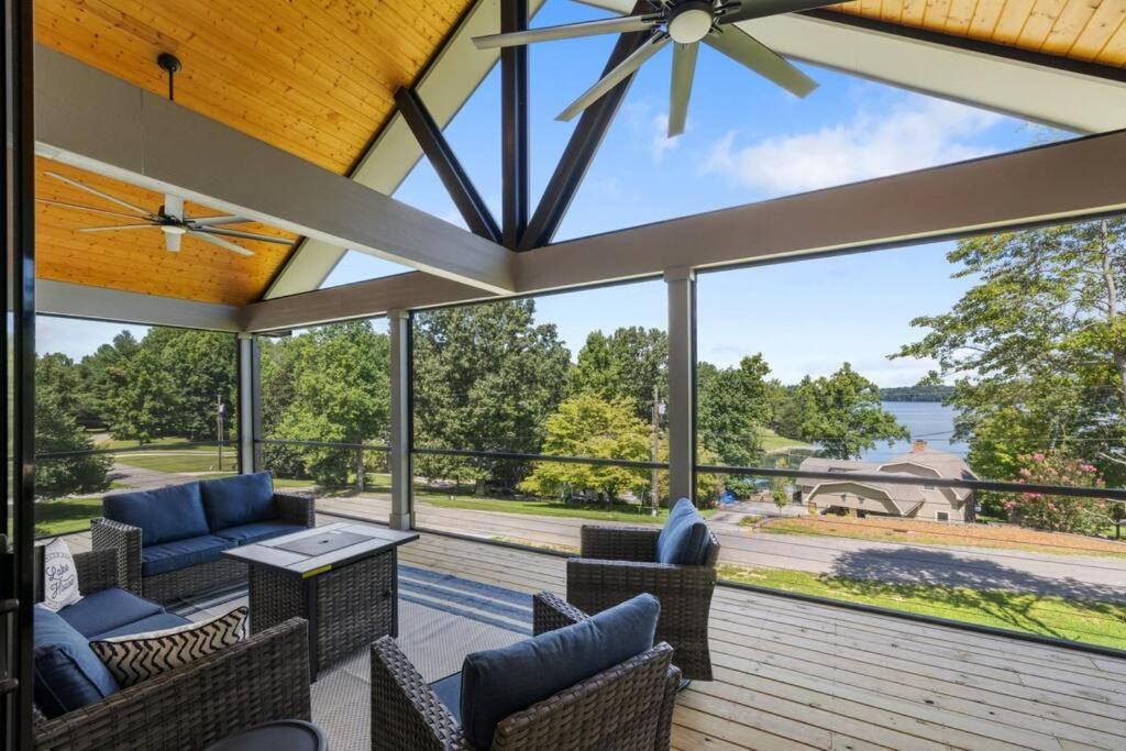 New Home, Dock, Kayaks, Game Room, Water Views Winchester 외부 사진