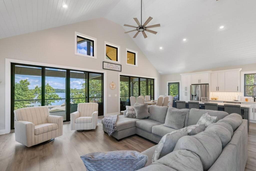 New Home, Dock, Kayaks, Game Room, Water Views Winchester 외부 사진